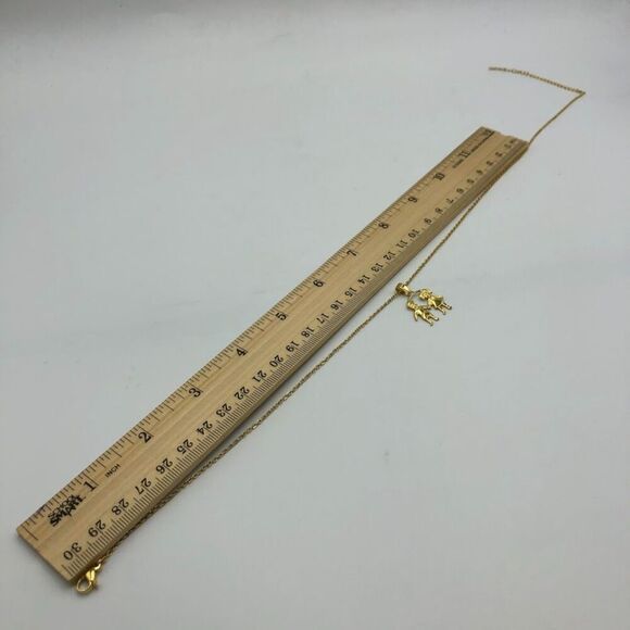 18K Gold Plated Women's Children Boy Girl Figure Hold Hands Necklace Family - Picture 11 of 12